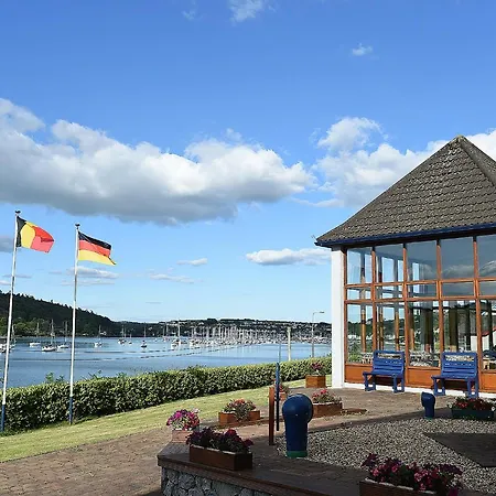 Whispering Pines Gasthof Crosshaven